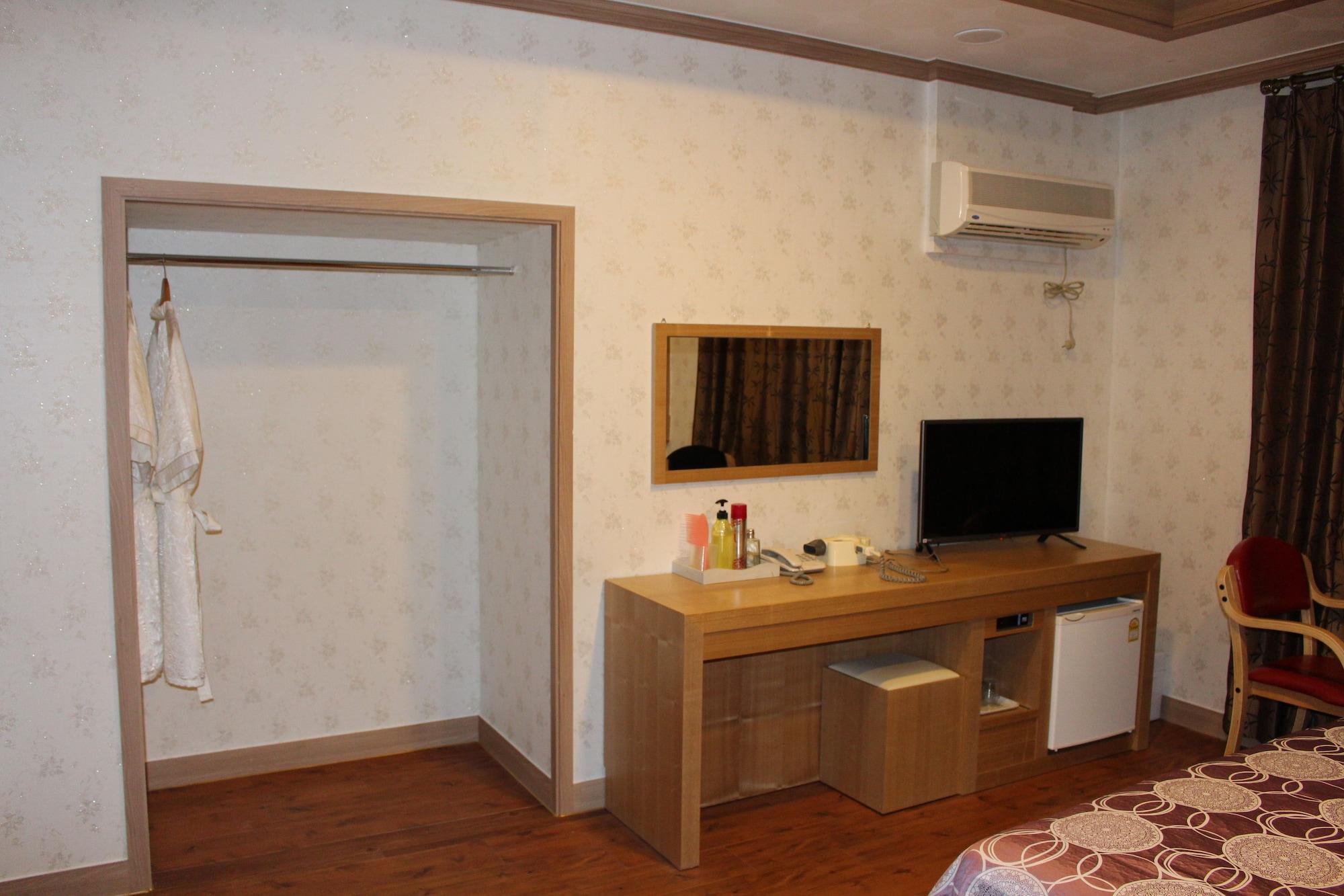 Hotel Parkwood Incheon Airport Εξωτερικό φωτογραφία